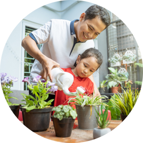 How the Melinda Hoag Smith Center for Healthy Living Is Helping Latino Fathers Reconnect With Their Kids